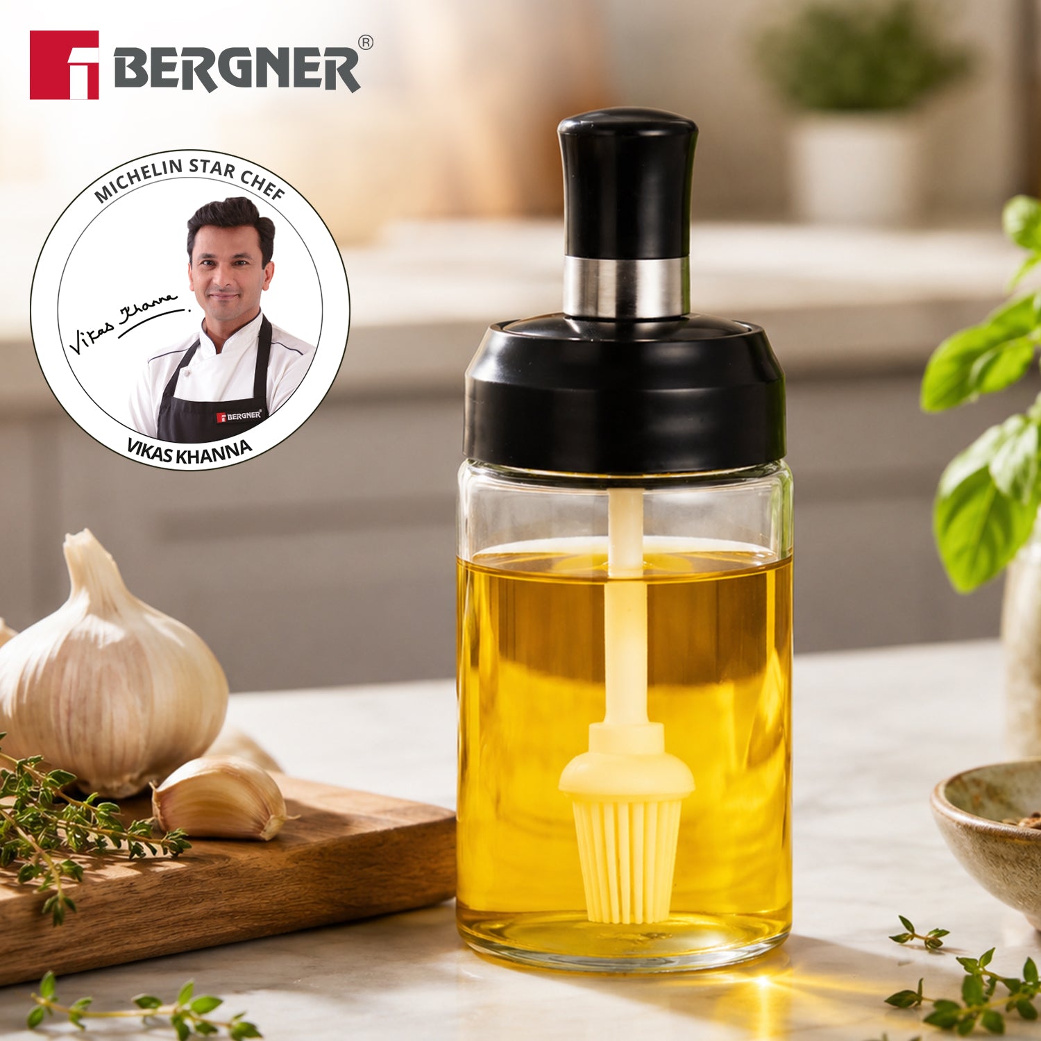 Bergner Glass Oil Dispenser (260ml) with Silicone Brush