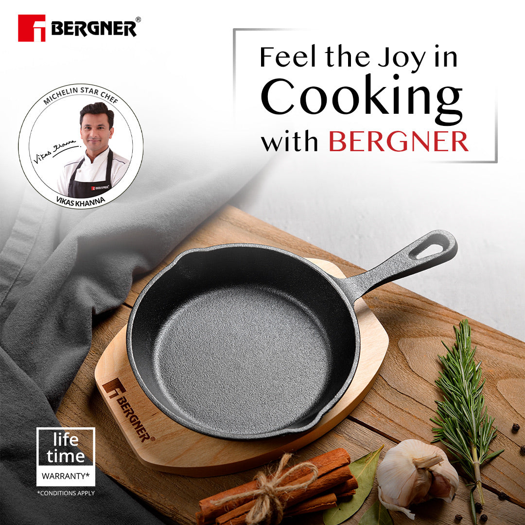 Bergner Cook & Share 15 cm (400ml) Cast Iron Mini Frypan, Comes with Wooden Tray, Induction Bottom