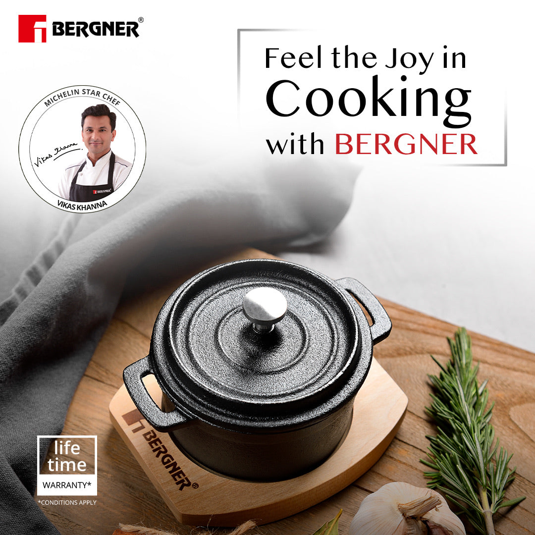 Bergner Cook & Share 10 cm (265ml) Cast Iron Mini Casserole with Lid, Comes with Wooden Tray - Induction Bottom