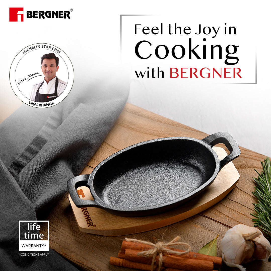 Bergner Cook & Share Cast Iron Mini Pan, Comes with Wooden Tray - Induction Bottom