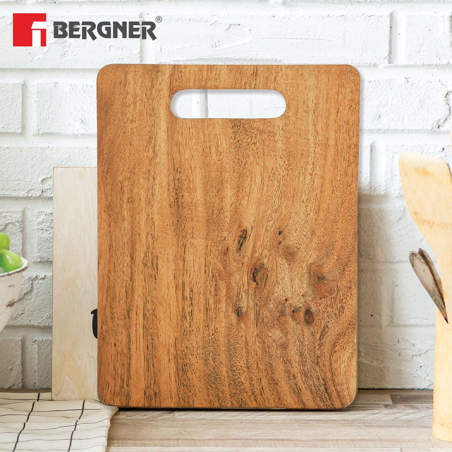 Bergner Wooden Chopping Board for Kitchen, Acacia Wood, Smooth Odour and BPA Free